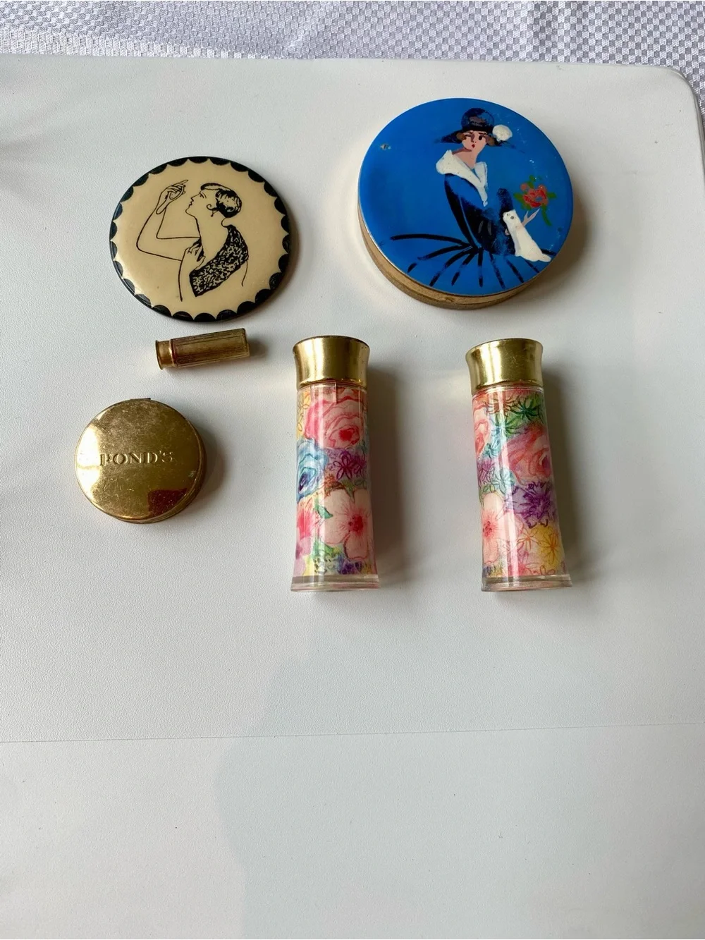 Vintage Floral Lipstick Tubes with Ponds Compact